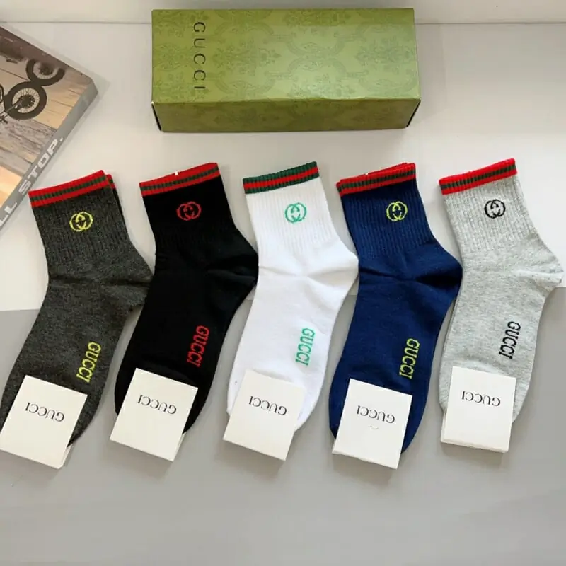 gucci chaussettes pour homme s_1261221